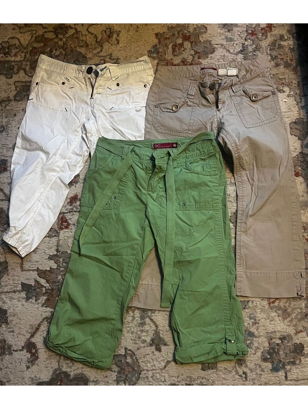 Lot of 3 Women's Y2K Cargo Capri Pants Size 1 - Unionbay, SO, White Capri